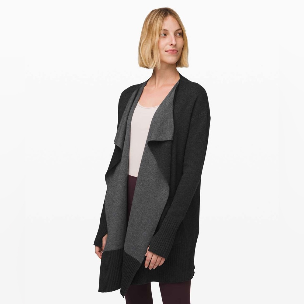 LULULEMON STILL LOTUS WRAP *REVERSIBLE